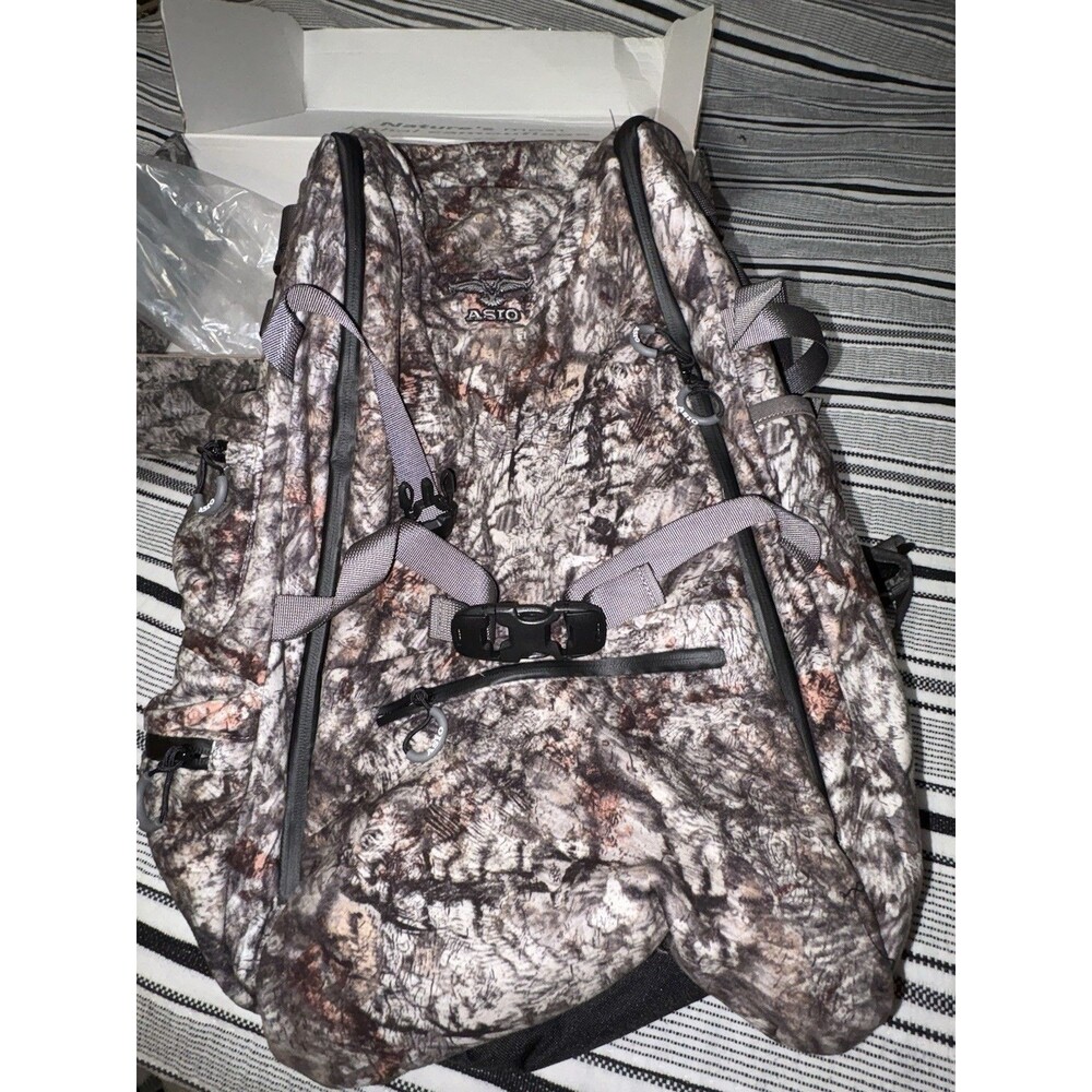 ASIO Gear Treestand Pack Raptor Camo NWT Bowhunting Saddle Hunting Backpack - Picture 3 of 16